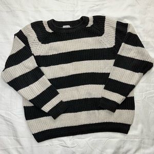 Debut Knit Sweater With Shoulder Pads